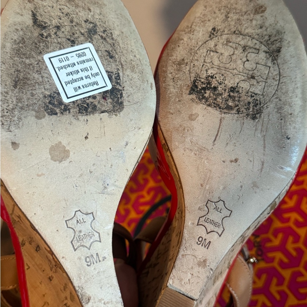 Tory Burch Red and Tan Peep-Toe Wedges Size 9 - Picture 4 of 5